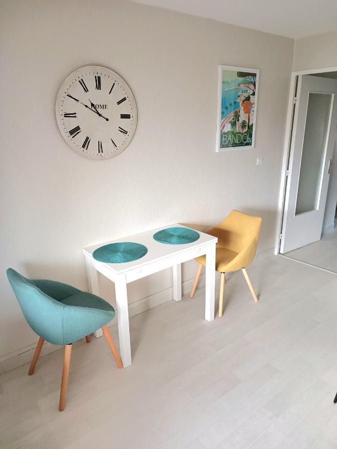 T2 Plage De Sable A 300M+ Parking Gratuit Bandol Exterior photo