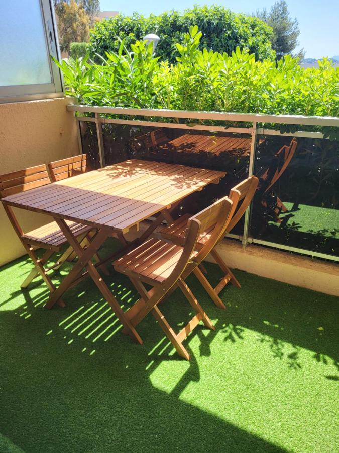 T2 Plage De Sable A 300M+ Parking Gratuit Bandol Exterior photo